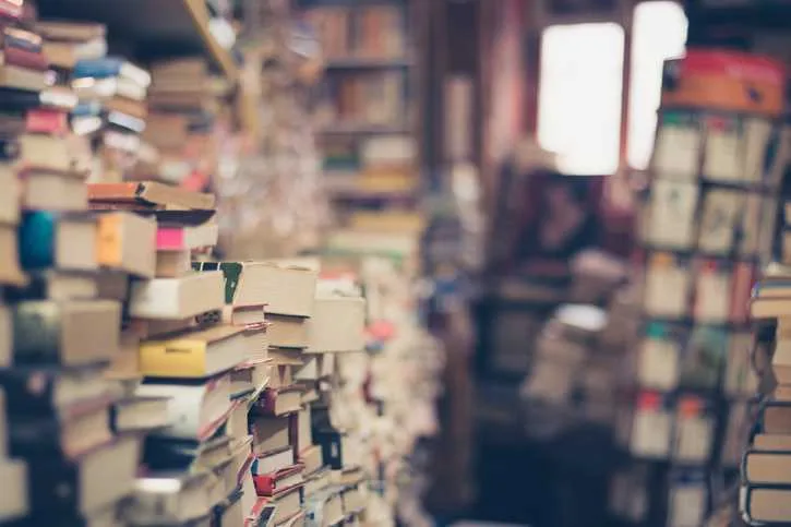 Història dels llibres perduts i inacabats